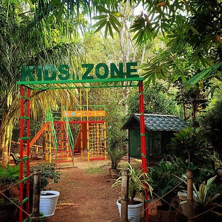 Vintage Garden Resort سلطان بتيري المظهر الخارجي الصورة